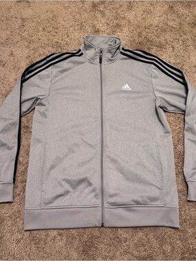 Adidas Track Jacket Mens Medium Gray Long Sleeve Full Zip 3 Stripes Pockets Logo